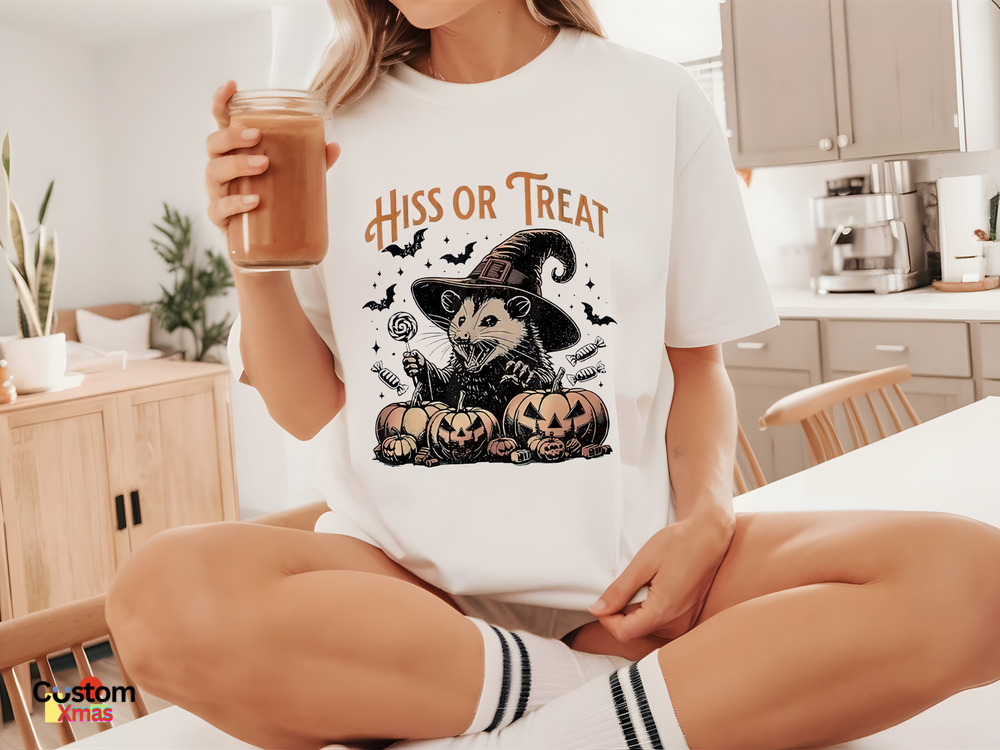 Possum Hiss Or Treat Halloween 2024 Shirt